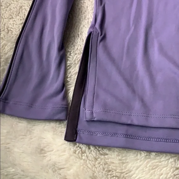 New Under Armour - Picture 4 of 5